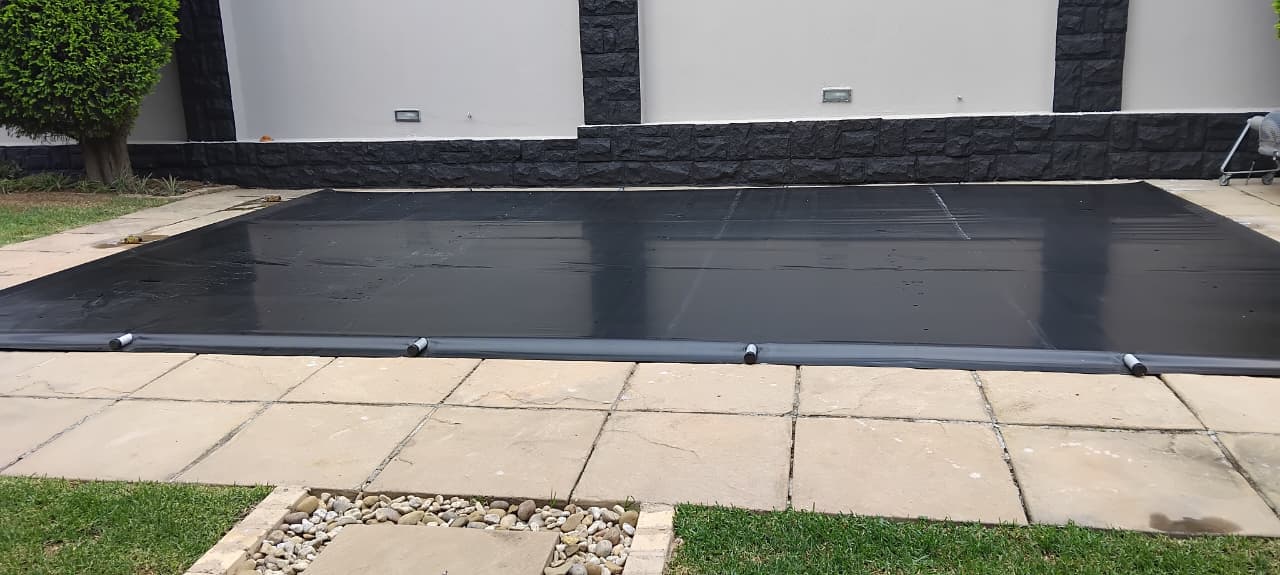 Aluminium pole ratchet system pool cover - Pretoria installation